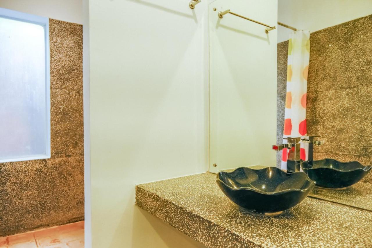 Queentown Hostel 시엠리아프 외부 사진