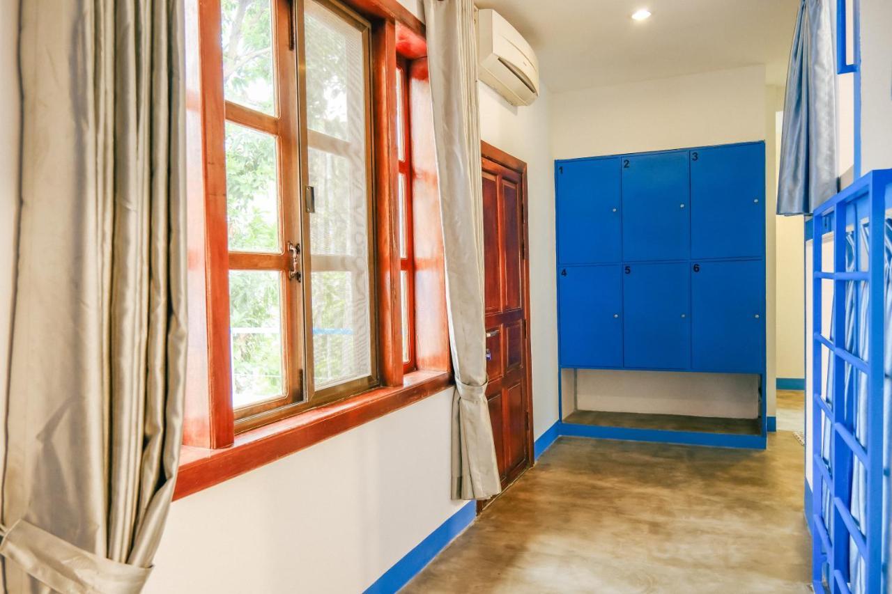 Queentown Hostel 시엠리아프 외부 사진